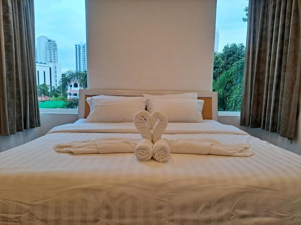 Jj Resort Pattaya Exteriör bild